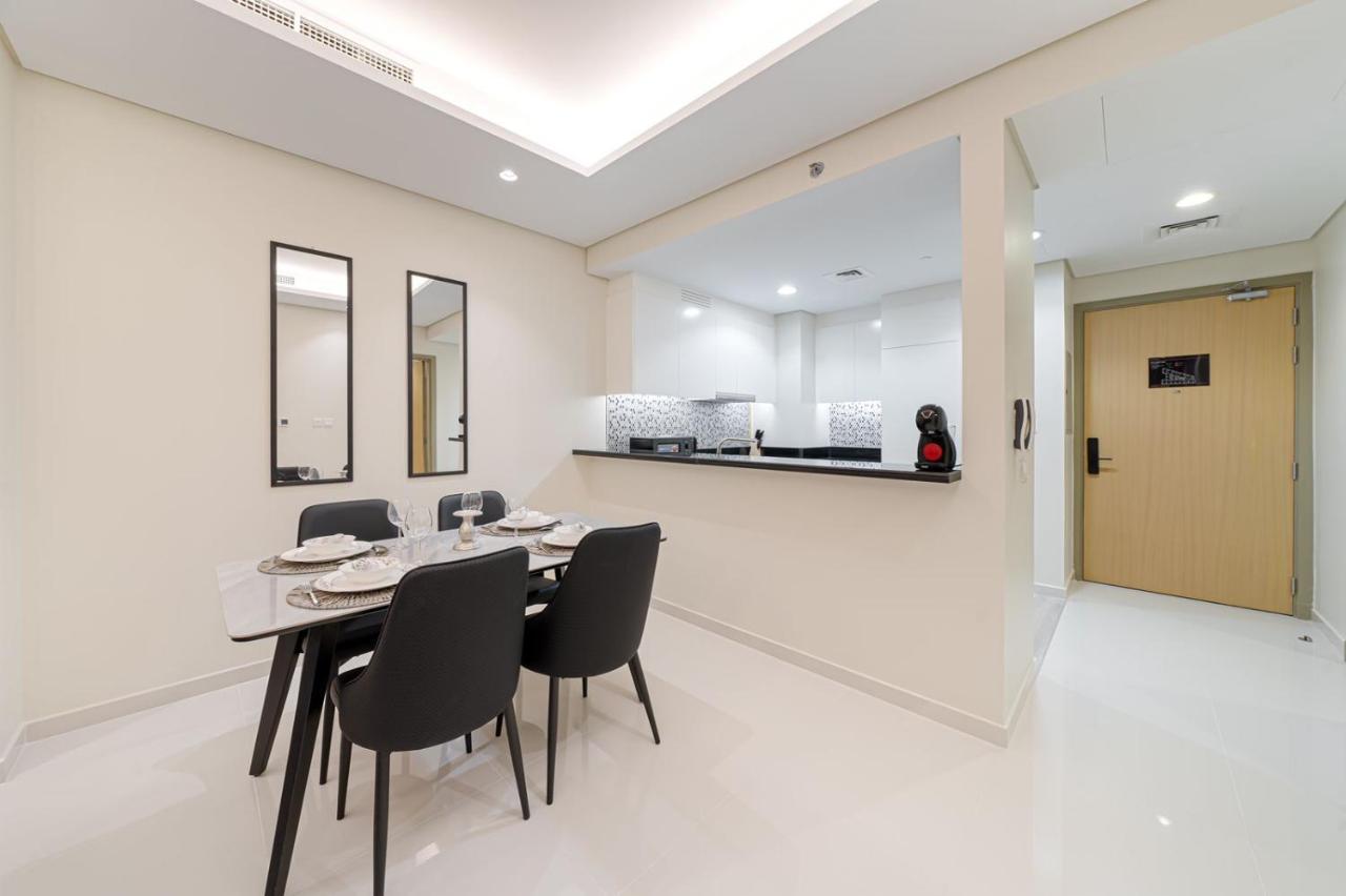 Paramount Midtown Deluxe 1 Bedroom Apartment With Full Burj-Khalifa View ดูไบ ภายนอก รูปภาพ